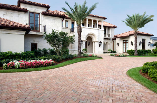 Best Driveway Pavers Near Me  in Hellertown, PA